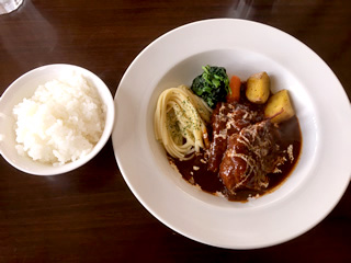 シチューとカレーの店 湖亭